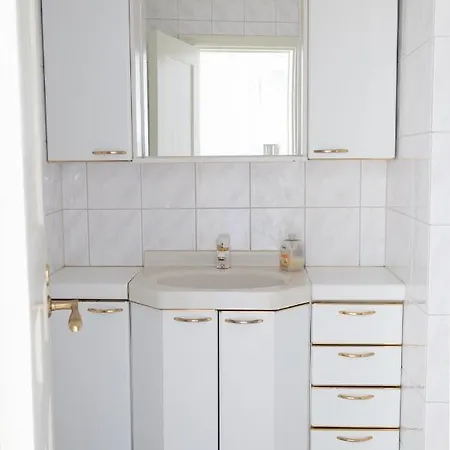 Appartement 2ndhomes Charming 1br With Great Location Helsinki